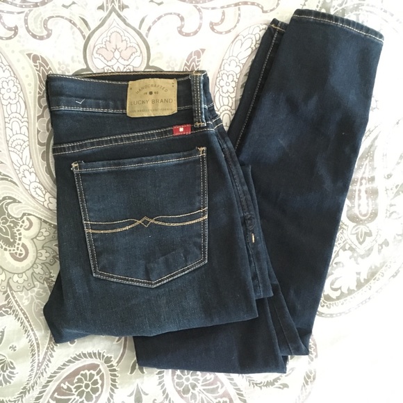 Lucky Brand Denim - NWOT Lucky Brand Brooklyn Skinny Jeans size 2!!
